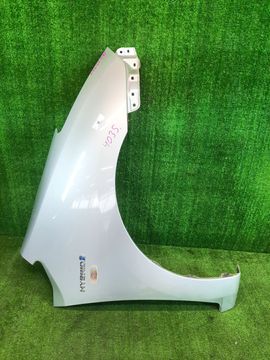 КРЫЛО НА TOYOTA PRIUS NHW20