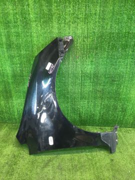 КРЫЛО НА HONDA STREAM RN1