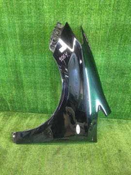КРЫЛО НА TOYOTA WISH ZGE20