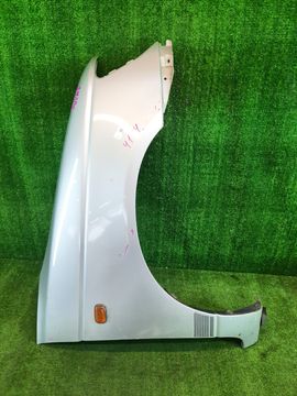 КРЫЛО НА DAIHATSU PYZAR G303G