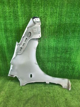 КРЫЛО НА TOYOTA PRIUS NHW20