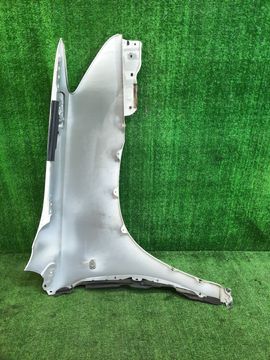 КРЫЛО НА TOYOTA HARRIER GSU30