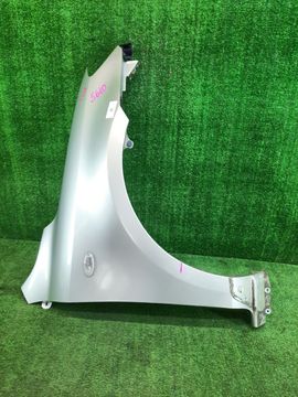 КРЫЛО НА MAZDA DEMIO DY3W