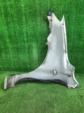 КРЫЛО НА MAZDA DEMIO DY3W