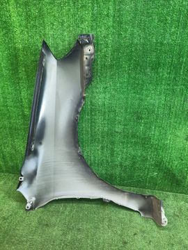 КРЫЛО НА TOYOTA FIELDER NZE121