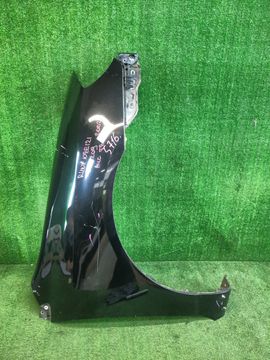 КРЫЛО НА TOYOTA FIELDER NZE121