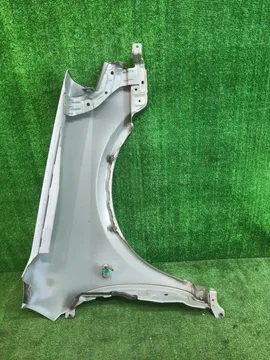 КРЫЛО НА NISSAN PRIMERA P12