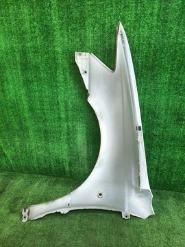КРЫЛО НА TOYOTA VISTA ZZV50