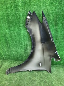 КРЫЛО НА TOYOTA WISH ZGE20G