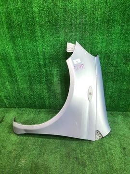 КРЫЛО НА TOYOTA VITZ SCP10