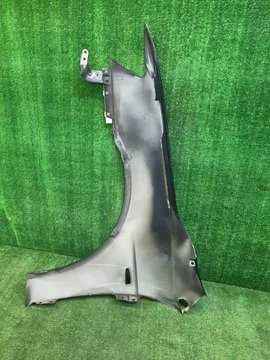 КРЫЛО НА MITSUBISHI GALANT FORTIS CY4A
