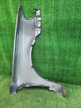 КРЫЛО НА NISSAN SUNNY B15