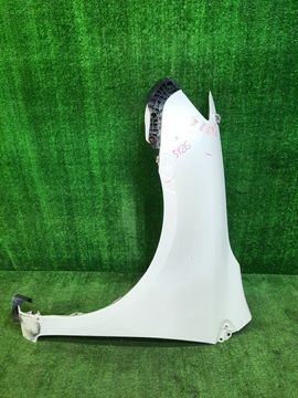 КРЫЛО НА TOYOTA AXIO NZE141