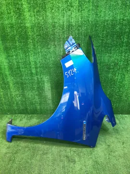 КРЫЛО НА HONDA FIT GP5