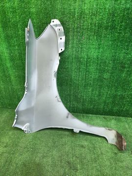 КРЫЛО НА TOYOTA COROLLA FIELDER NZE141G