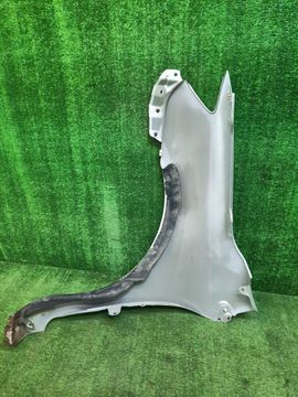 КРЫЛО НА TOYOTA FIELDER NZE141