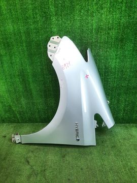 КРЫЛО НА TOYOTA PRIUS ALPHA ZVW41W