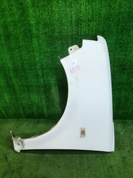 КРЫЛО НА TOYOTA BB NCP31