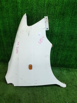 КРЫЛО НА TOYOTA NOAH KR42V