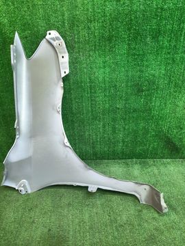КРЫЛО НА TOYOTA FIELDER ZRE142