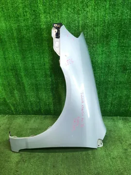 КРЫЛО НА TOYOTA FIELDER NZE121