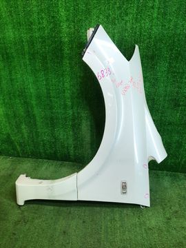 КРЫЛО НА NISSAN PRESAGE U31