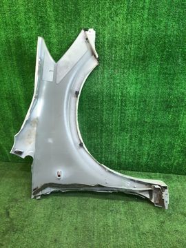 КРЫЛО НА NISSAN PRESAGE U31