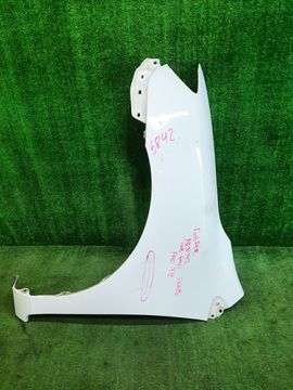 КРЫЛО НА TOYOTA FIELDER ZRE142