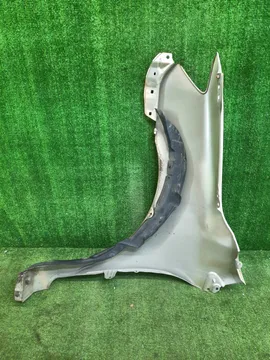 КРЫЛО НА TOYOTA AXIO ZRE142