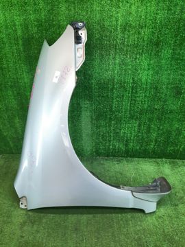 КРЫЛО НА TOYOTA COROLLA RUNX ZZE123