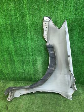 КРЫЛО НА TOYOTA COROLLA RUNX ZZE123