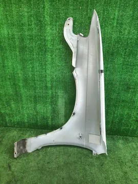 КРЫЛО НА NISSAN EXPERT W11