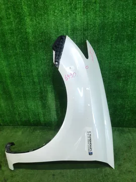 КРЫЛО НА TOYOTA AXIO NKE165