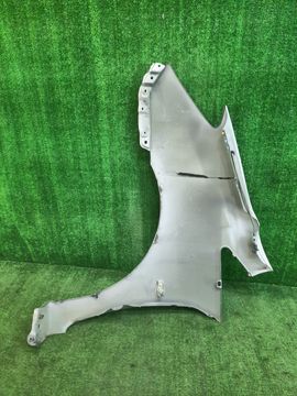 КРЫЛО НА TOYOTA COROLLA SPACIO NZE121N