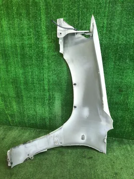 КРЫЛО НА TOYOTA HARRIER MCU10