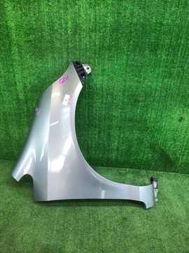 КРЫЛО НА HONDA FIT GD1
