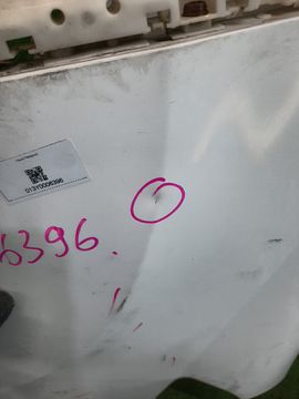 КРЫЛО НА NISSAN NV200 M20