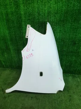 КРЫЛО НА TOYOTA NOAH SR50G