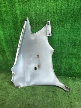 КРЫЛО НА TOYOTA NOAH SR50G