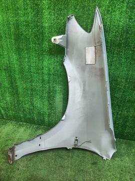 КРЫЛО НА MITSUBISHI AIRTREK CU2W