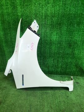 КРЫЛО НА HONDA FIT GP5