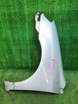 КРЫЛО НА TOYOTA FIELDER NZE121
