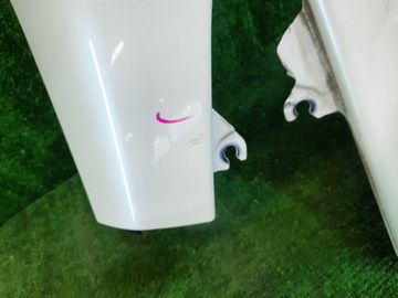 КРЫЛО НА TOYOTA PRIUS ALPHA ZVW41W