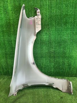 КРЫЛО НА NISSAN SUNNY B15