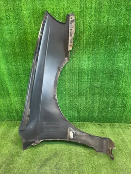 КРЫЛО НА TOYOTA CALDINA ST210