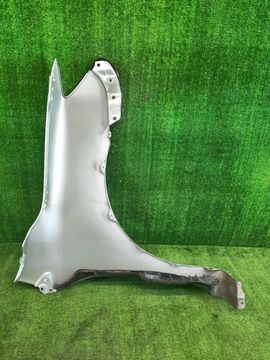КРЫЛО НА TOYOTA FIELDER ZRE142