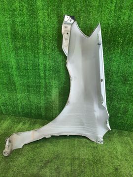 КРЫЛО НА TOYOTA FIELDER NZE121