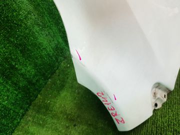 КРЫЛО НА TOYOTA FIELDER ZRE142