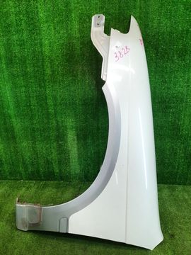 КРЫЛО НА NISSAN AVENIR W11