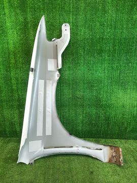 КРЫЛО НА NISSAN AVENIR W11